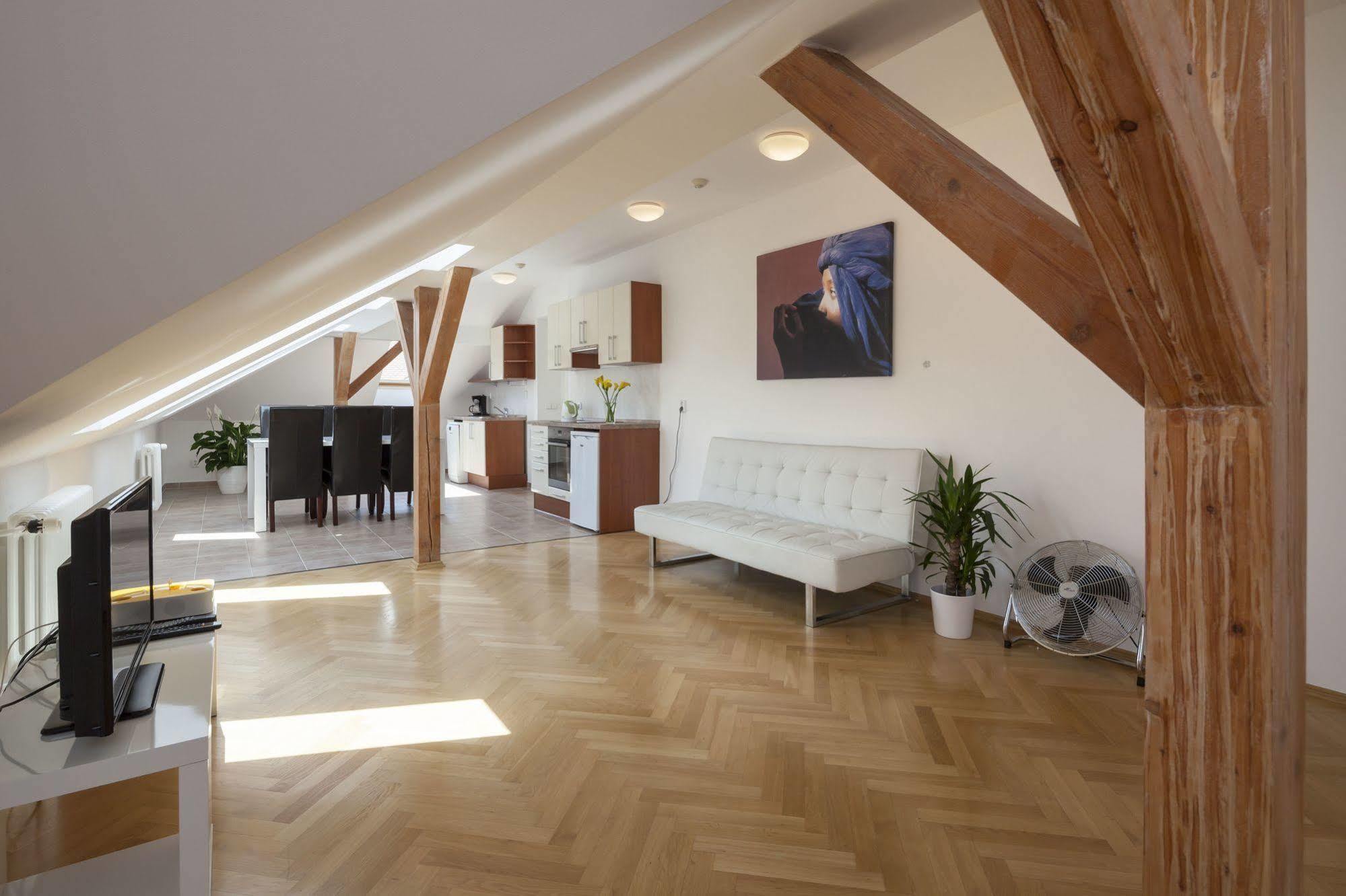 Capital Apartments Praha Eksteriør bilde